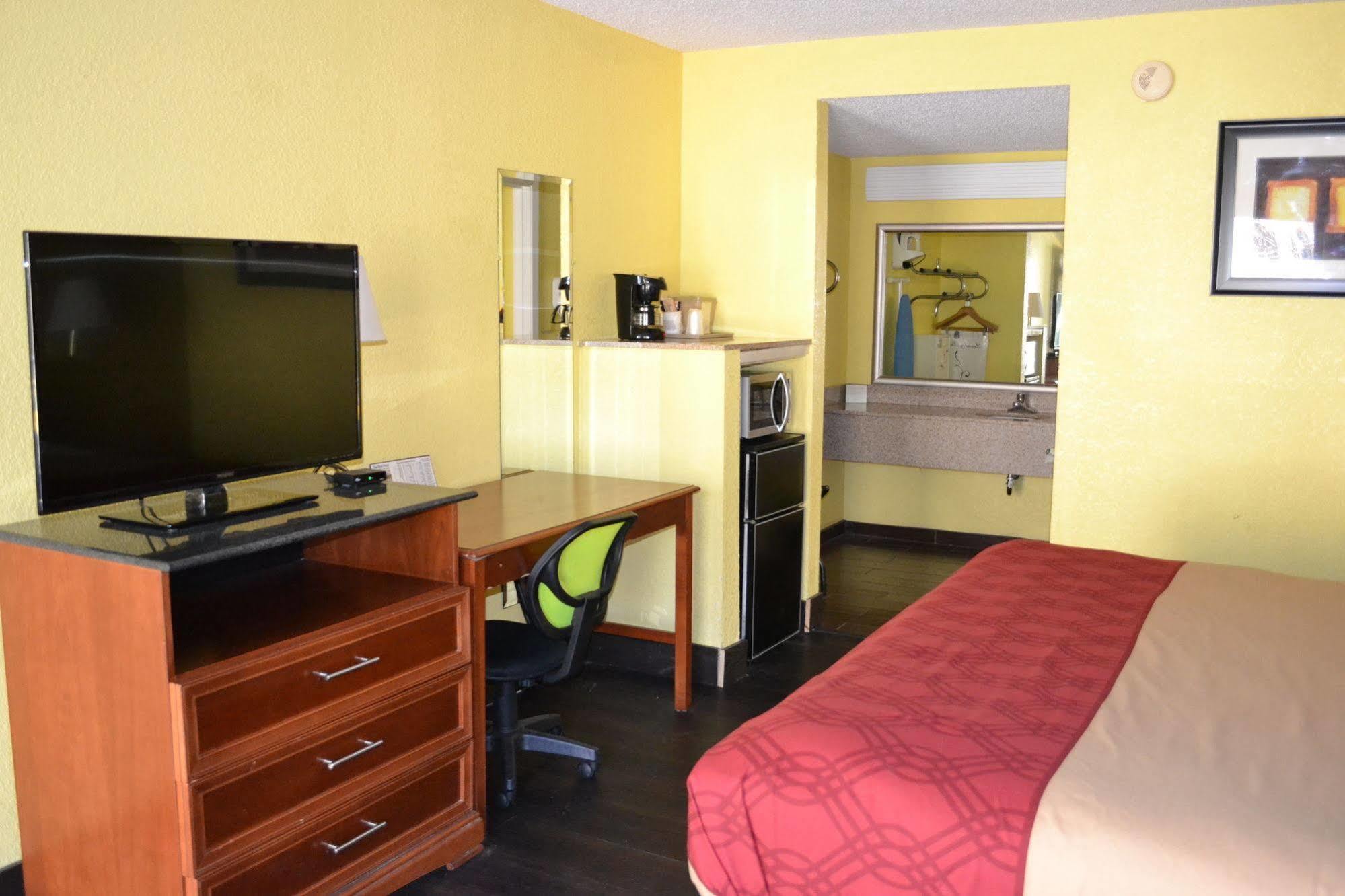 Econo Lodge Picayune Exteriör bild